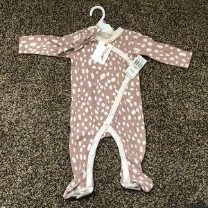 6-9 no J Simpson footies with bow